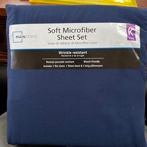 King size soft microfiber sheet set. Navy. Flat,fitted, 2king pillow cases.